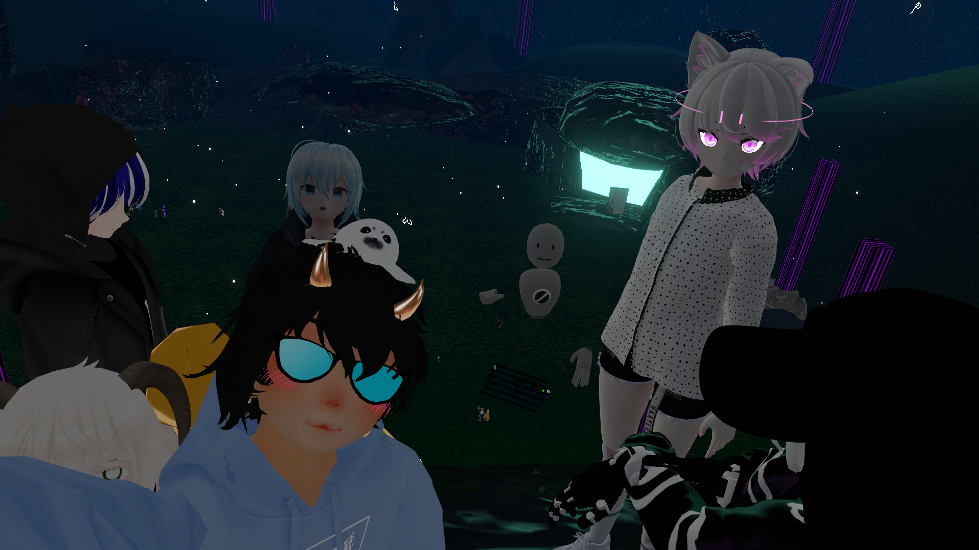 VRChat 1920x1080 2022 04 30 21 46 18.233