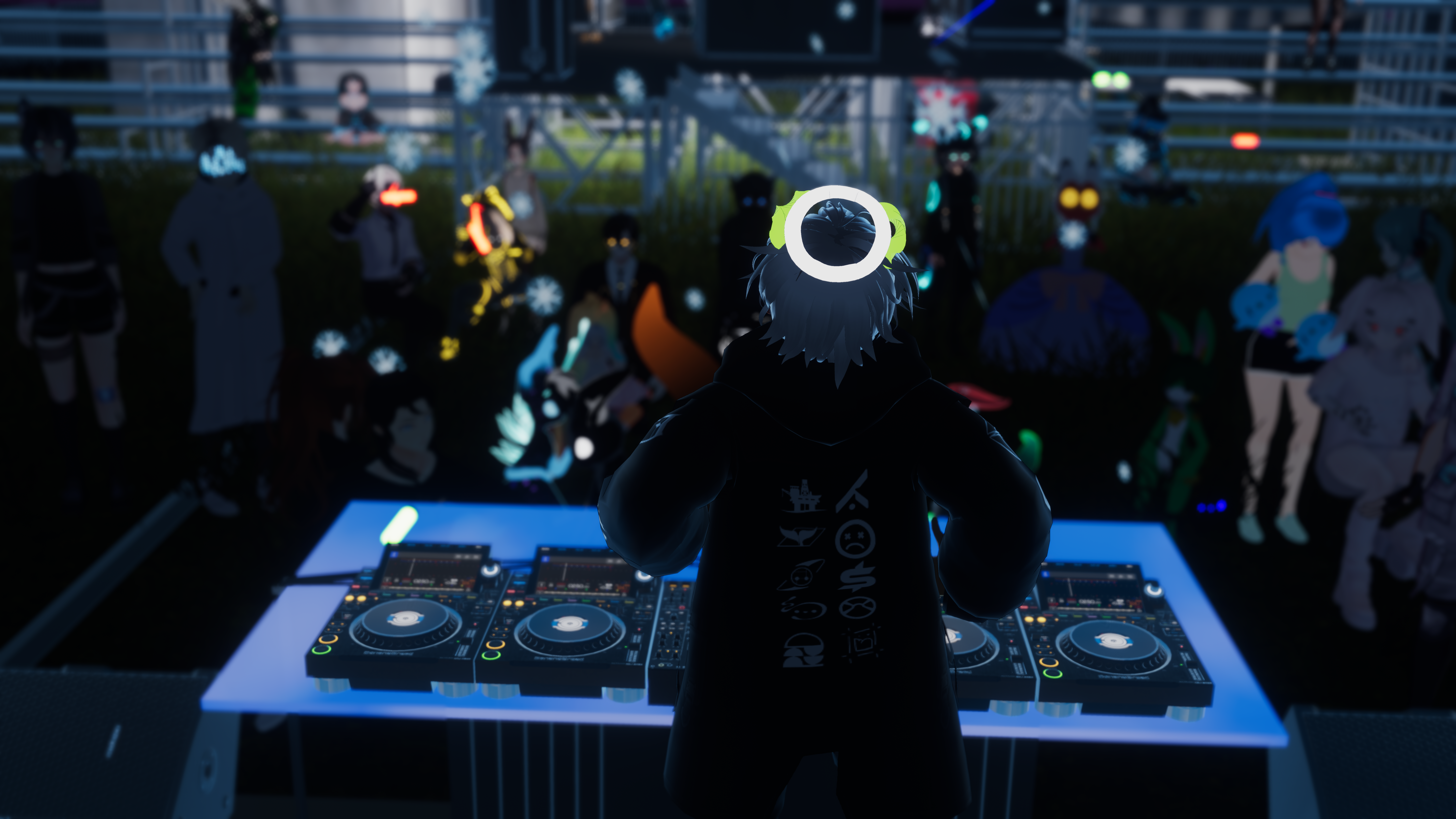 VRChat 2023 04 29 19 20 53.501 7680x4320