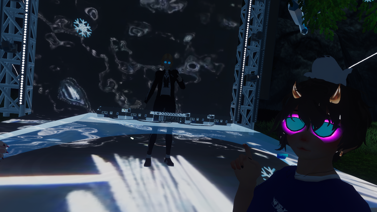 VRChat 2023 04 29 22 53 17.952 1280x720