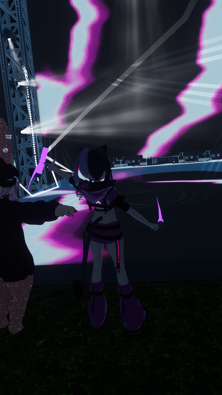 VRChat 2023 04 29 23 01 16.300 720x1280