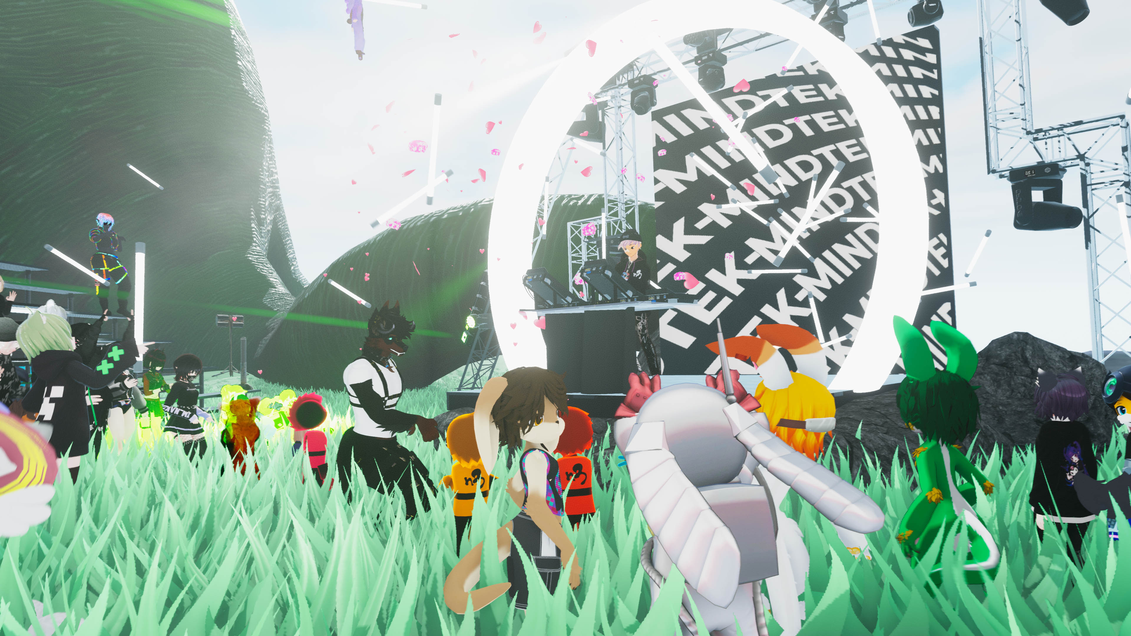 VRChat 2024 04 26 22 47 41.876 3840x2160 AriGold