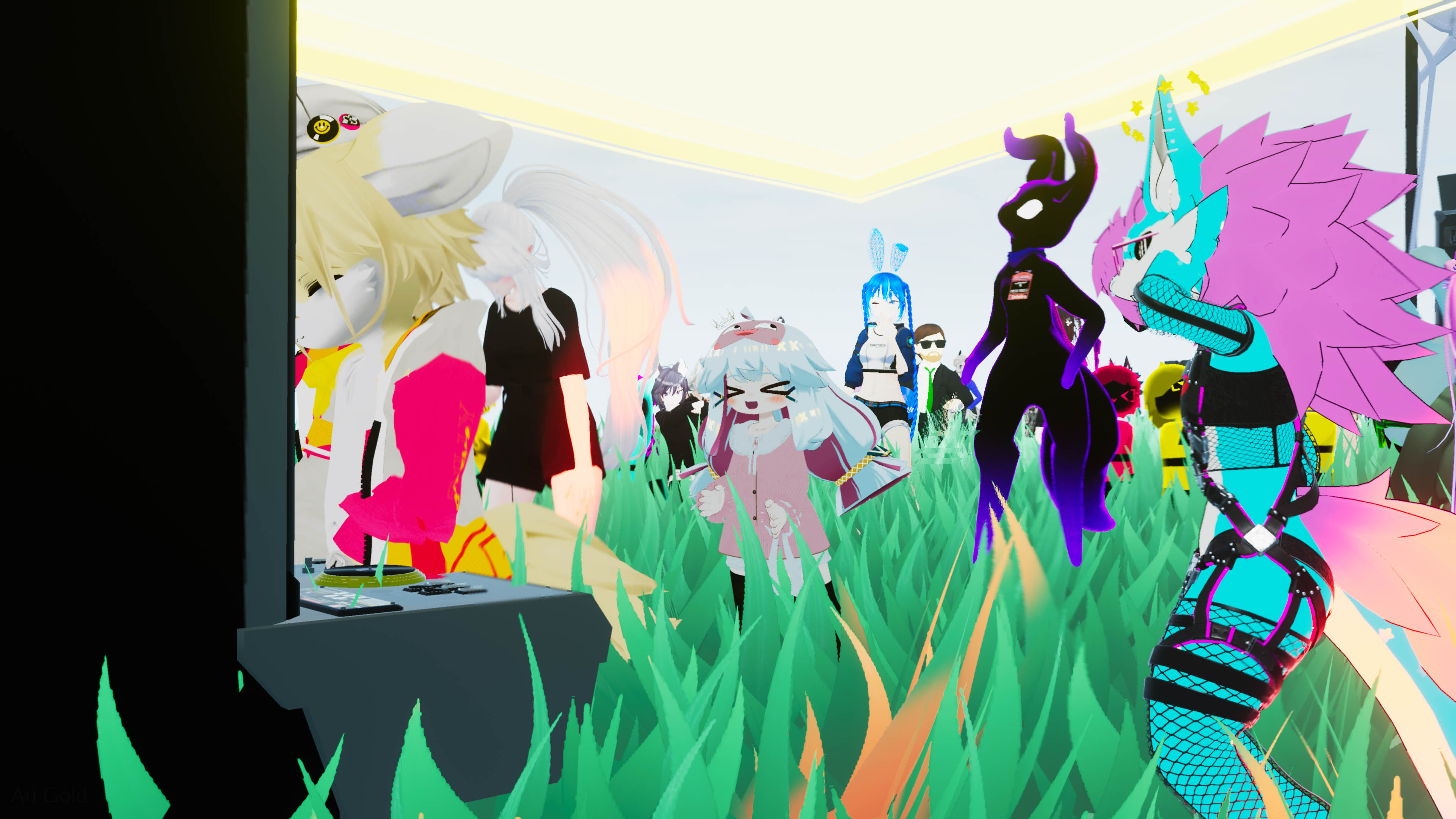 VRChat 2024 04 27 21 55 34.348 3840x2160 AriGold