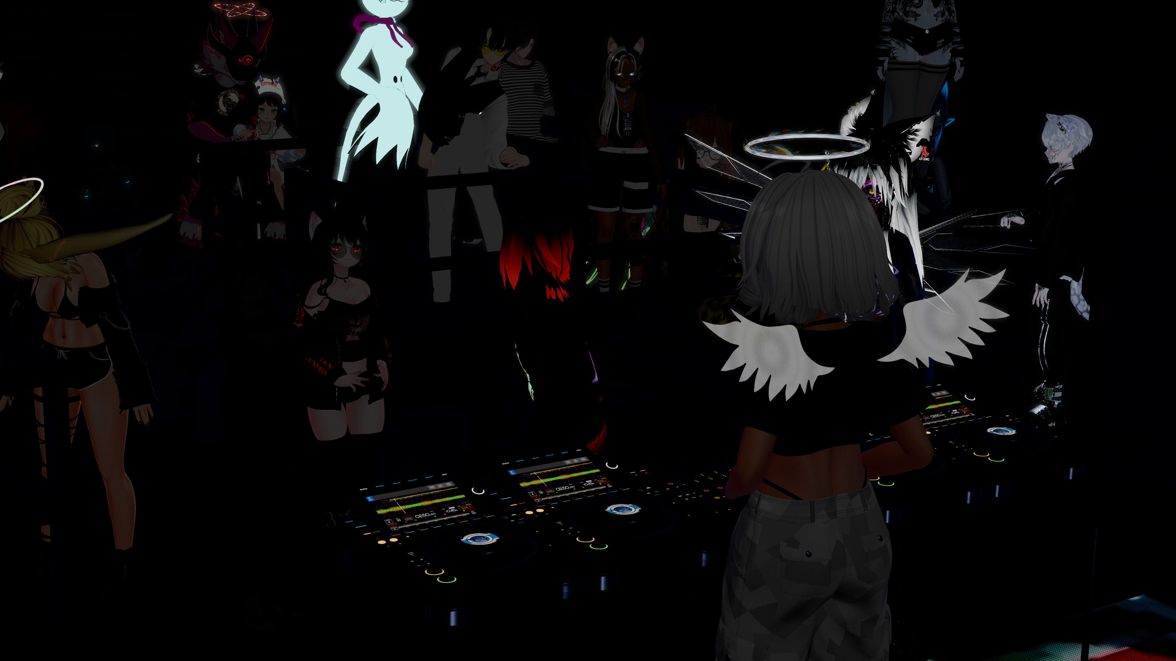 VRChat 2024 12 08 02 53 24.881 3840x2160