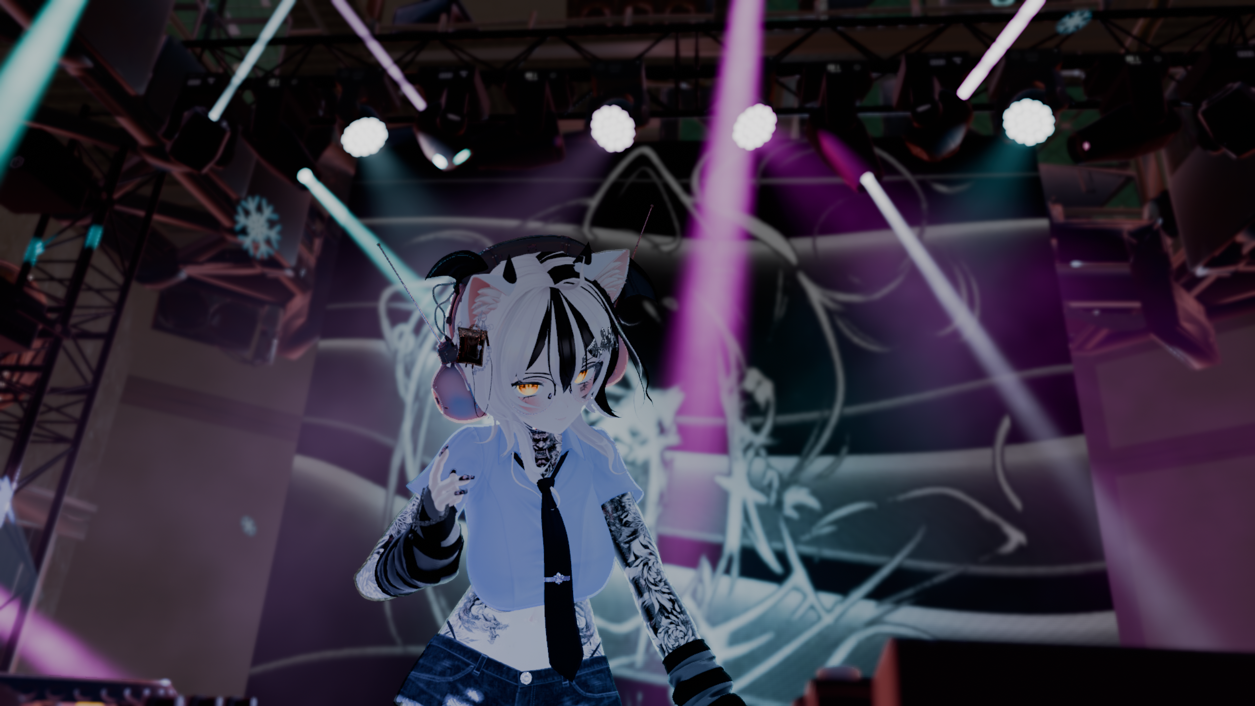 VRChat 2024 12 08 18 06 46.204 2560x1440